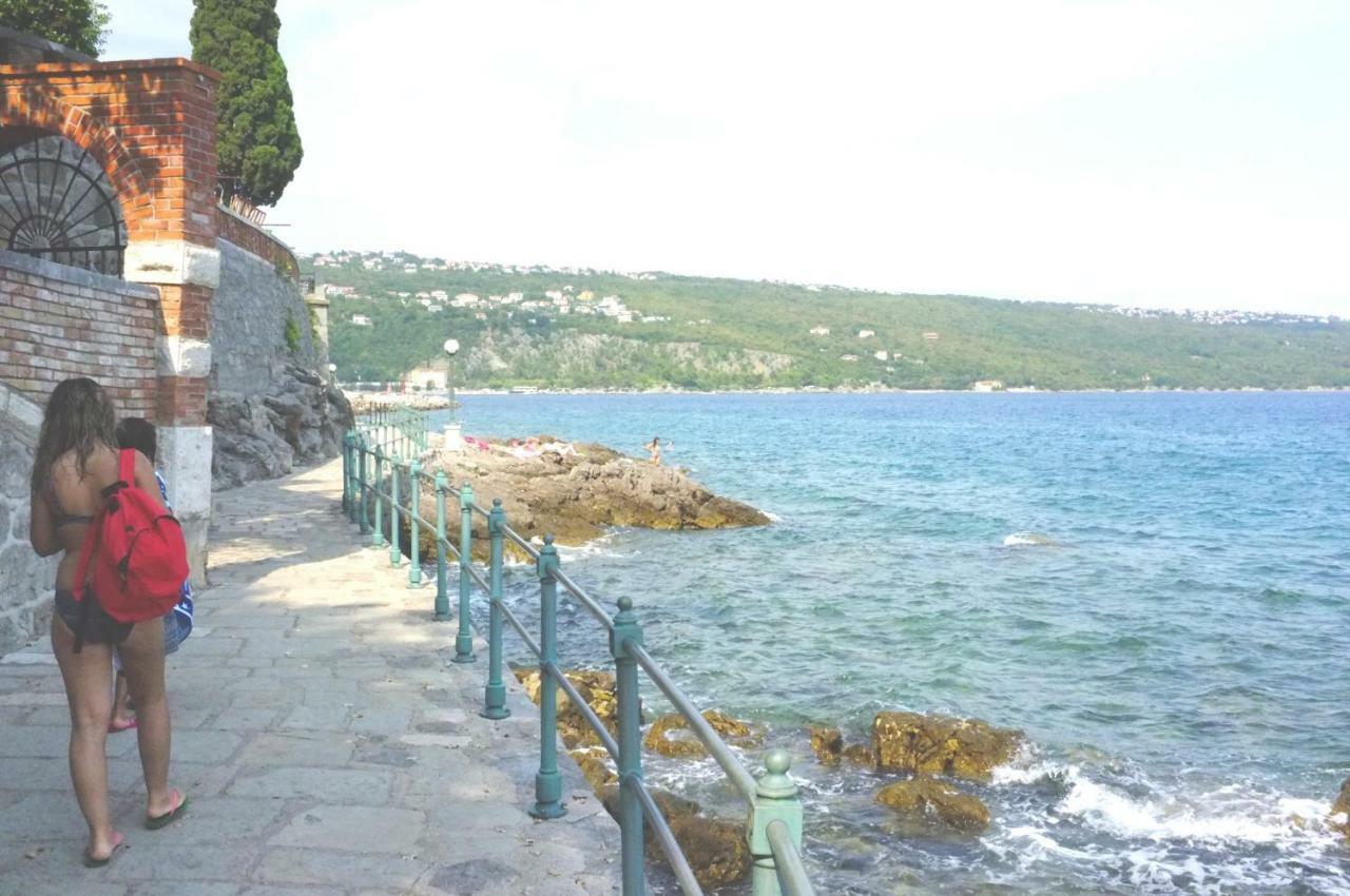 Studio Apartments Skoric Opatija Volosko Exterior foto