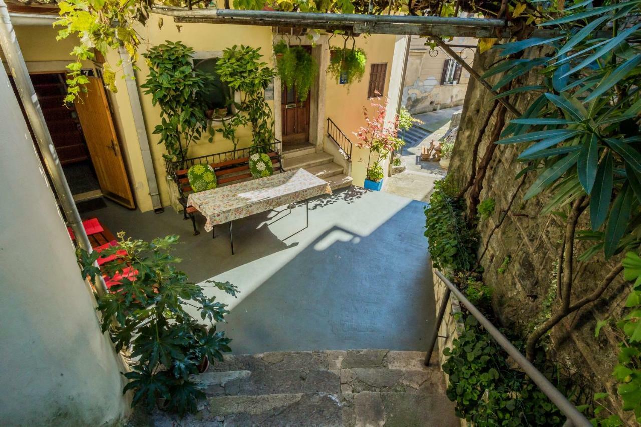 Studio Apartments Skoric Opatija Volosko Exterior foto
