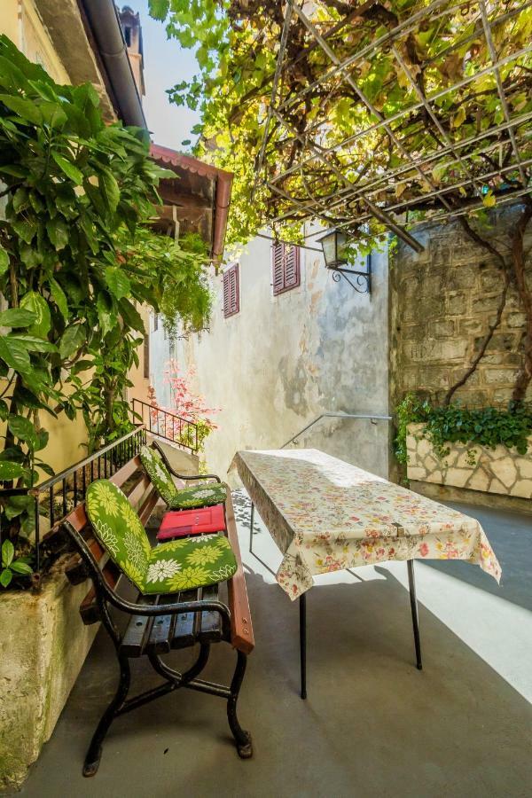 Studio Apartments Skoric Opatija Volosko Exterior foto